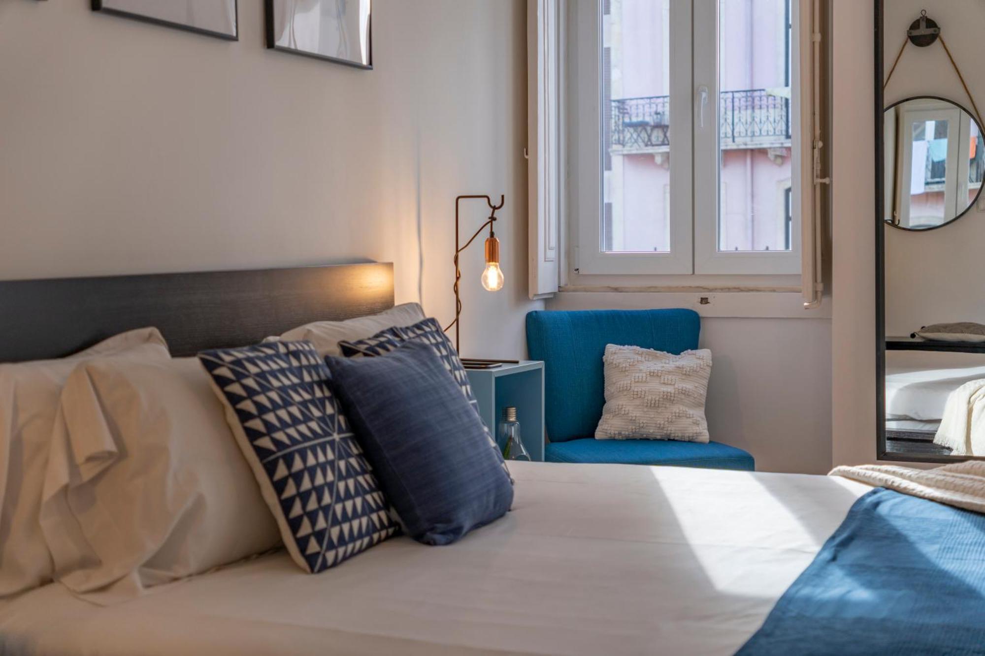 Superb Apartments Overlooking Graca In Lisboa Habitación foto